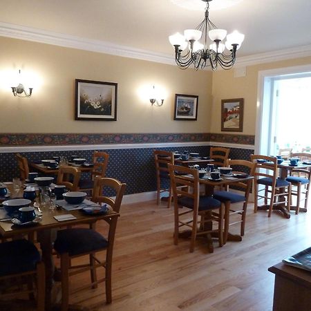 Westwinds Guestlodge Голуей Екстериор снимка