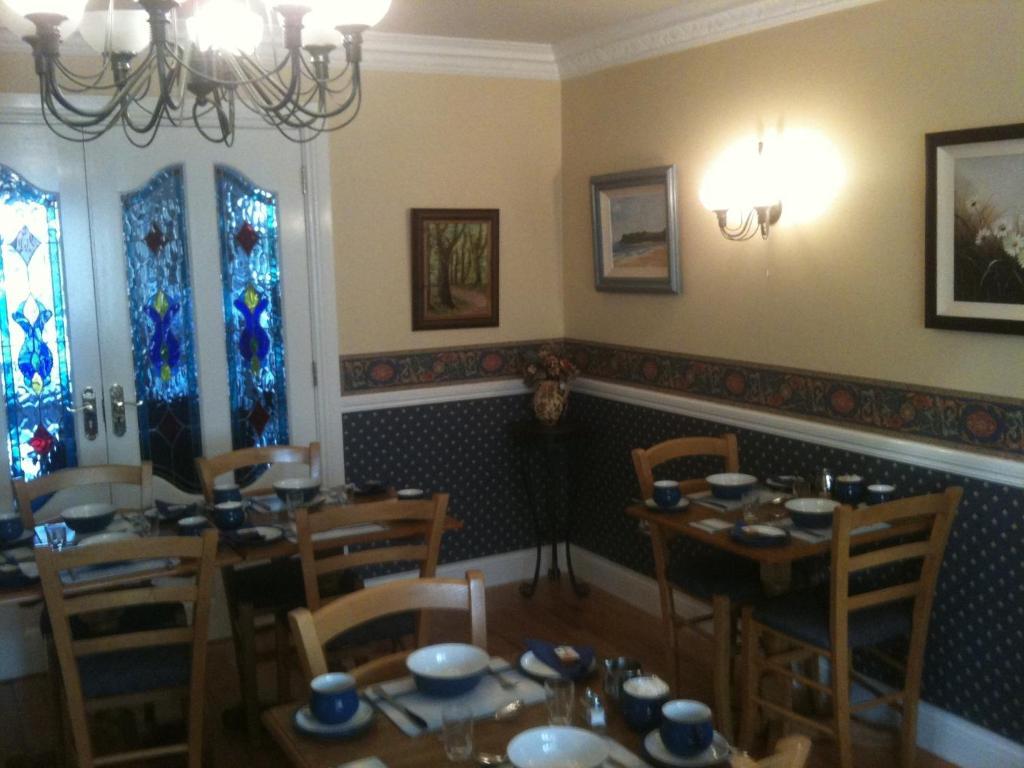Westwinds Guestlodge Голуей Екстериор снимка
